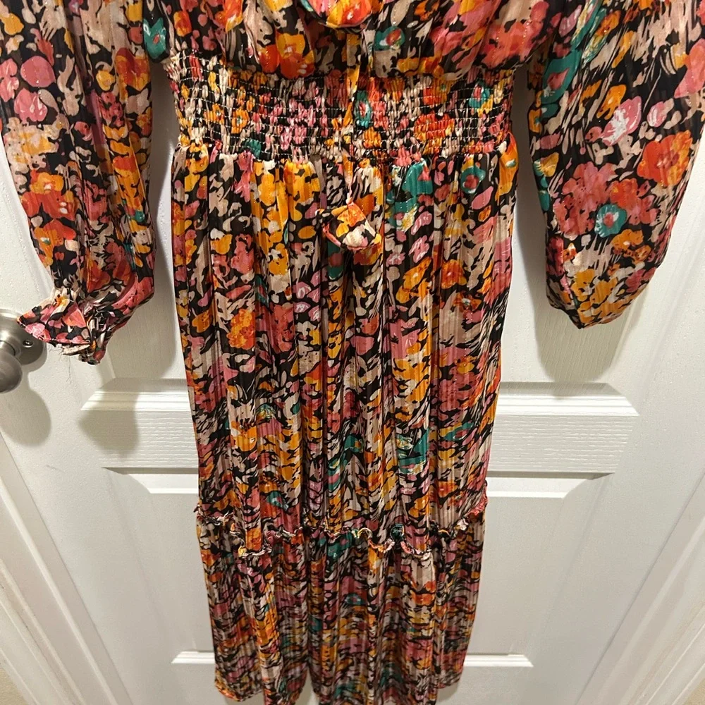 Umgee Women’s Floral Long Sleeve Tie-Neck Dress - Picture 3 of 12